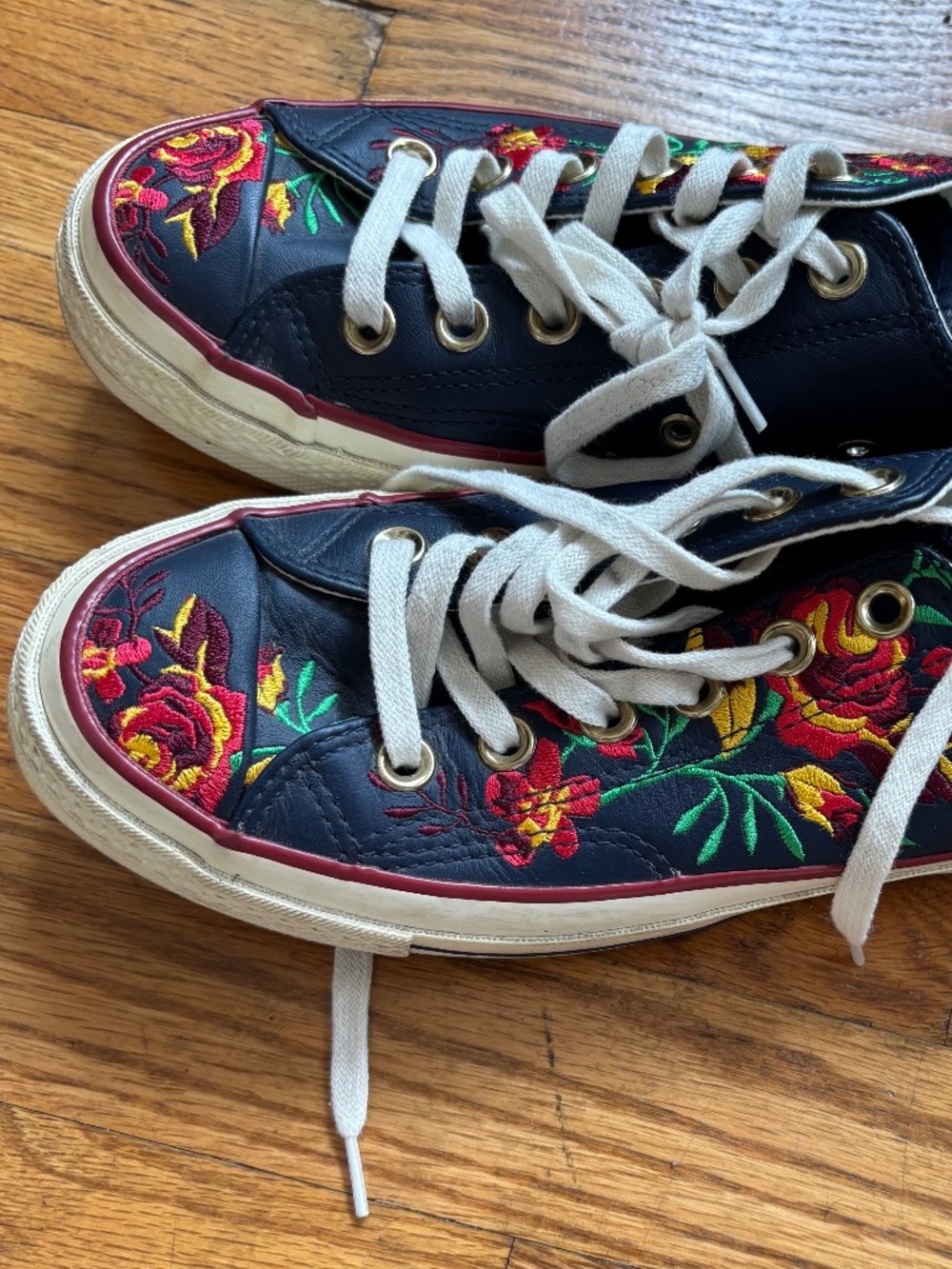 Converse Leather Embroidery Blue